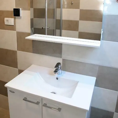 Vila Demetrovic Szálloda